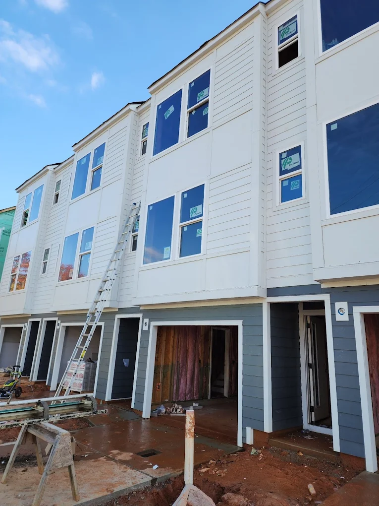 Contemporary townhome